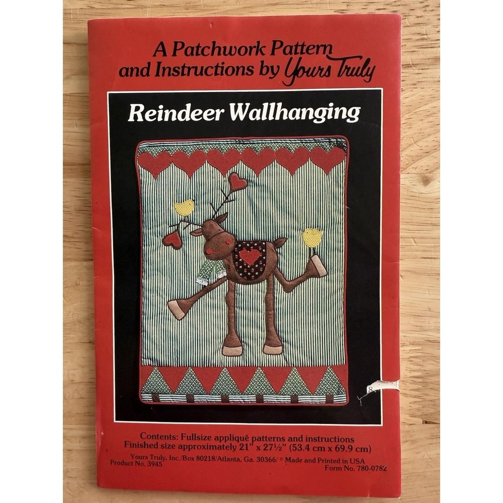 Reindeer Wallhanging, A Patchwork‎ Pattern by Yours Truly Uncut
